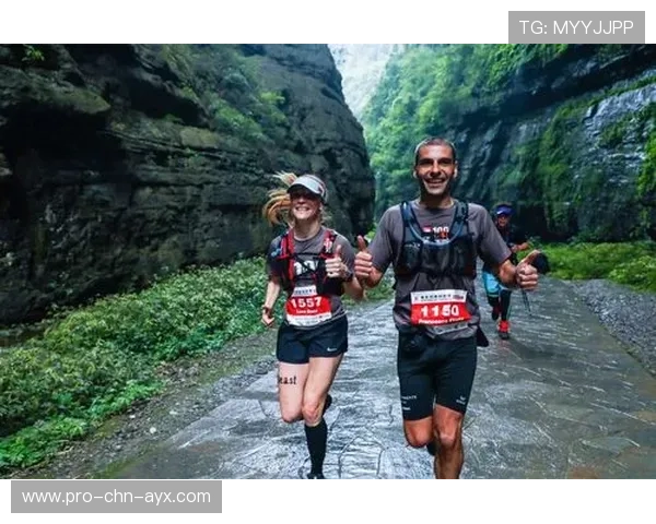 郊野越野跑，领略自然风光的极致体验，郊外山地越野活动需要什么图