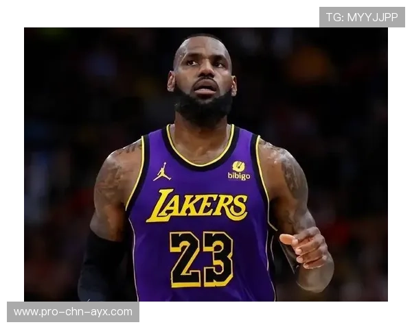 NBA球员表现高低起伏的周期性与体能储备关联，nba球员身体巅峰期